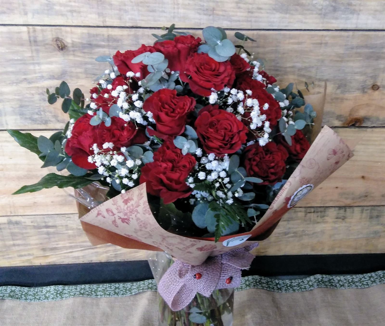 Ramo 25 rosas - Imagen 2