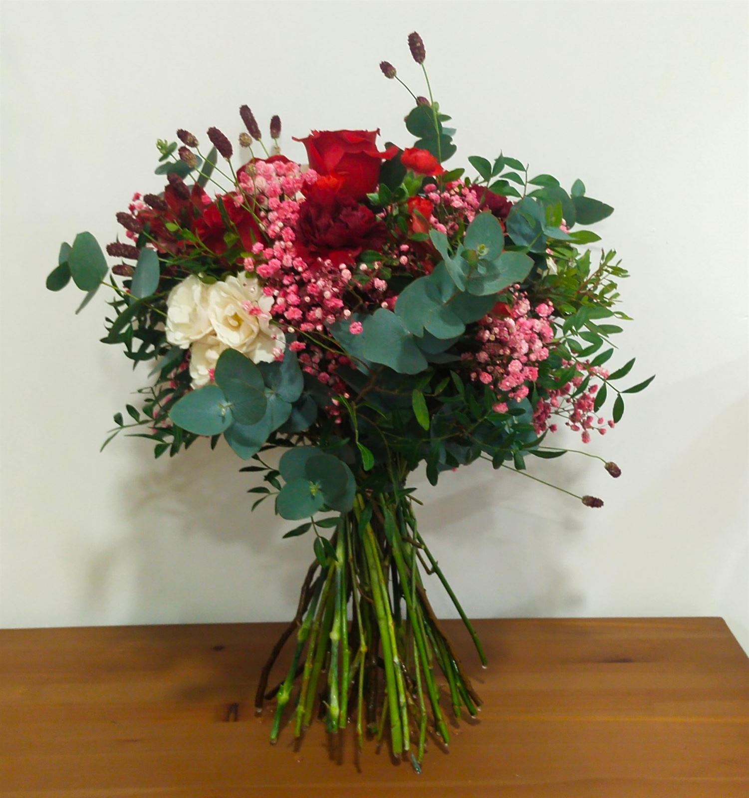 Ramo variado rojo - Imagen 3